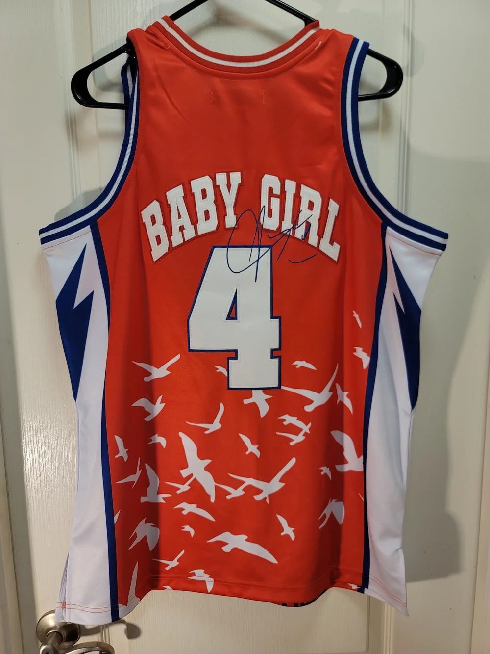 Aaliyah MTV #4 Basketball Jersey - Medium - NWT